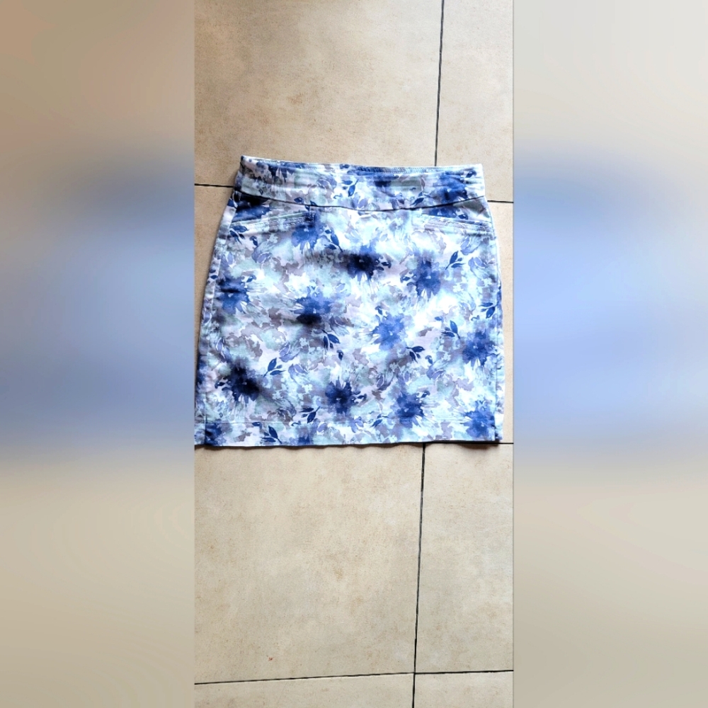 Croft & Barrow skort Regular size 4 NEW